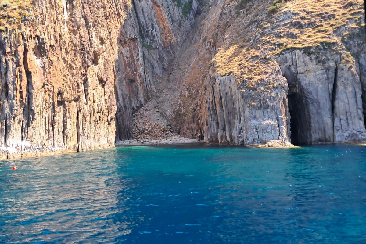 PALMAROLA – Arcipelago Ponziano