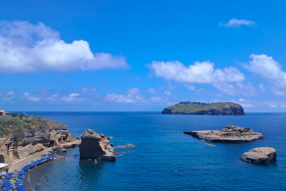 VENTOTENE – Arcipelago Ponziano